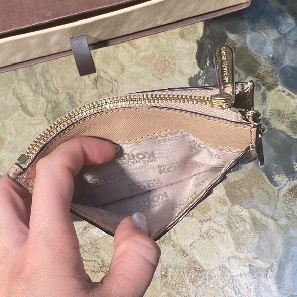 Michael Kors Gold & Tan KeyPouch Cardholder Wallet - Picture 13 of 16